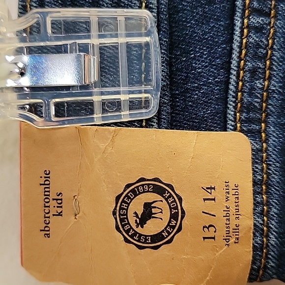 [*3 Items For $20 In Bundle*] Abercrombie Kids denim Jean  Shorts 13/14 - Picture 4 of 5